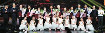 中宣部等发布“2019最美科技工作者”先进事迹 10人名单武汉有两席