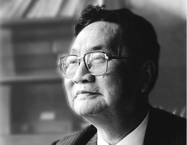平易院士——记大地测量与地球物理学家许厚泽
