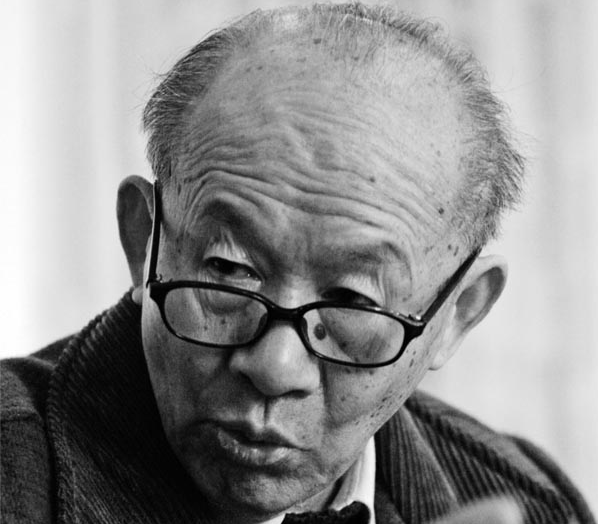 “本色”院士——记金属材料专家崔崑院士